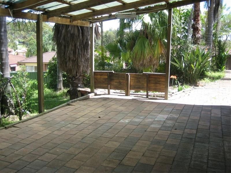 8 Pebmarsh Close, Cardiff South NSW 2285