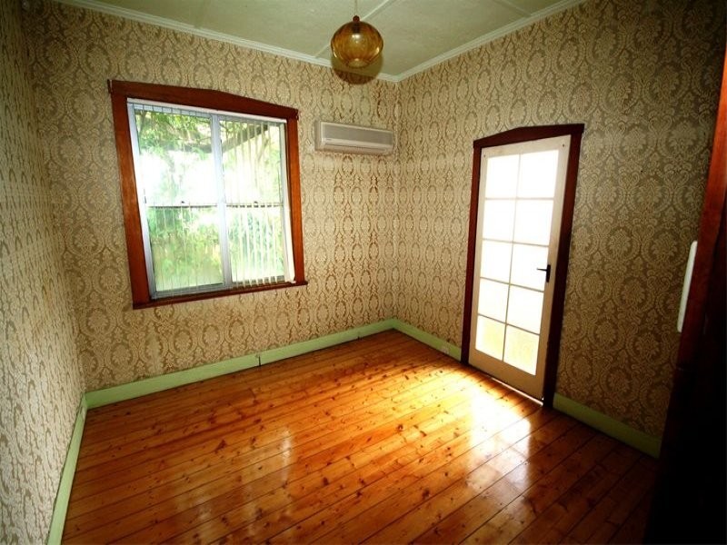 30 Pembroke Street, Stockton NSW 2295