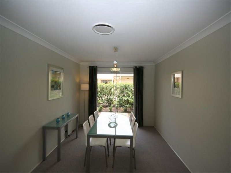 54 Northlakes Drive, Cameron Park NSW 2285