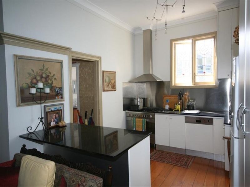 4 Lindsay Street, Hamilton NSW 2303