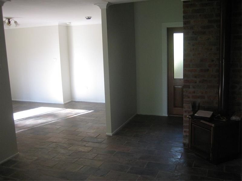 8 Pebmarsh Close, Cardiff South NSW 2285