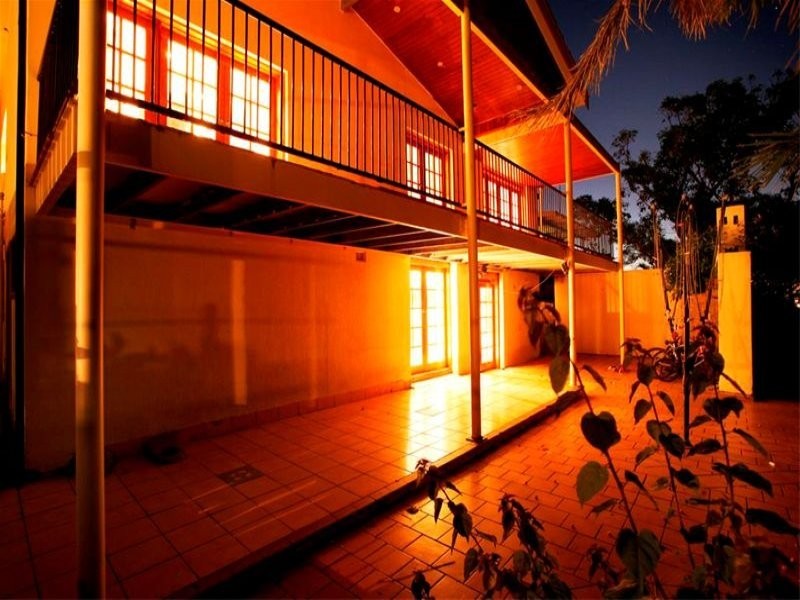 90 Nesca Parade, The Hill NSW 2300