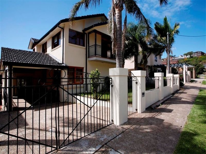 90 Nesca Parade, The Hill NSW 2300