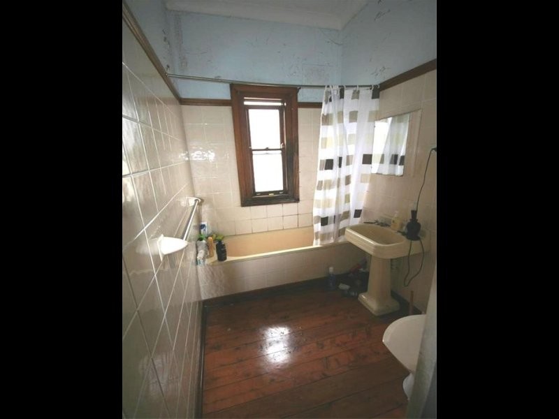 25 Myola Street, Mayfield NSW 2304