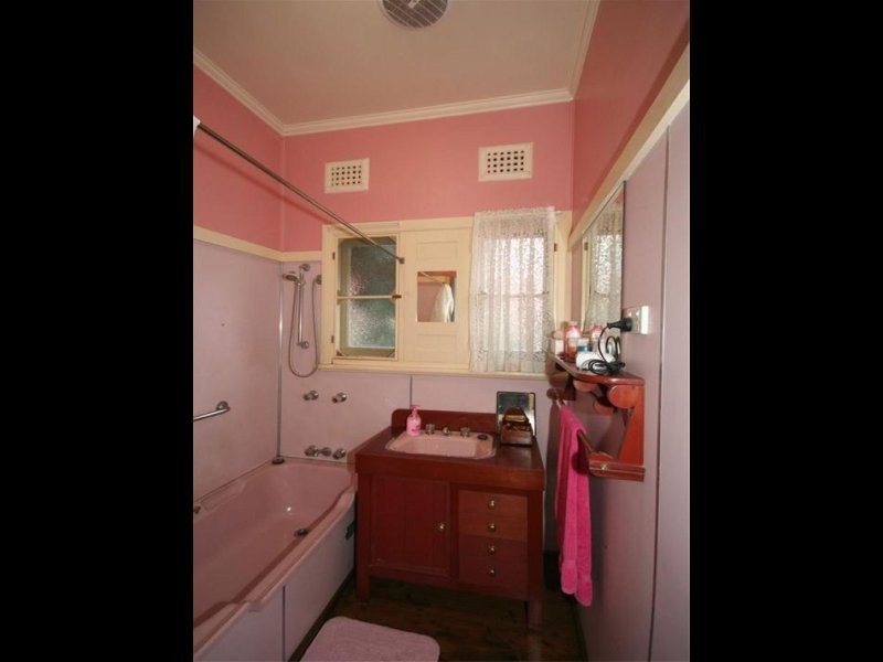 92 Howe Street, Lambton NSW 2299