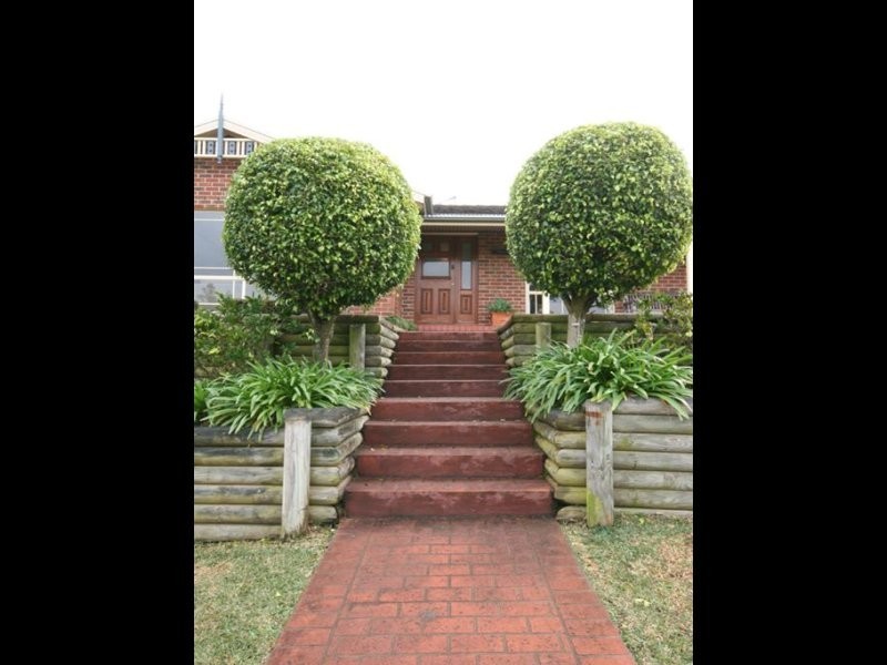 11 Rosamond Street, Maryland NSW 2287