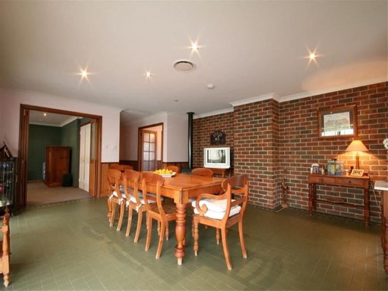 11 Rosamond Street, Maryland NSW 2287