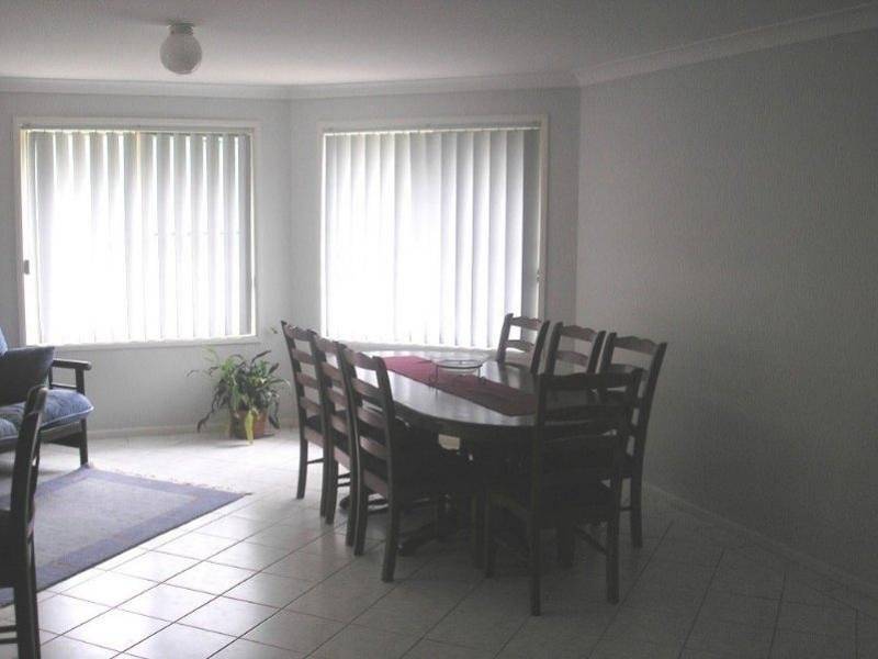 8 Ebony Close, Fletcher NSW 2287