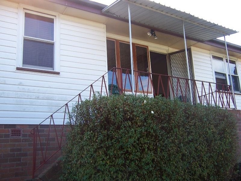 15 Carbeen Street, Gateshead NSW 2290