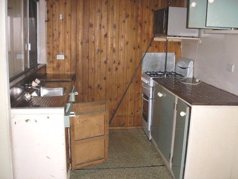 13 Smith Street, Mayfield NSW 2304