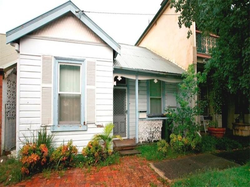 52 Hebburn Street, Hamilton NSW 2303