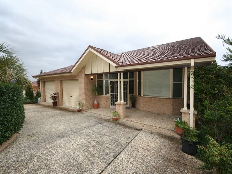 7 Chardonnay Court, Eleebana NSW 2282