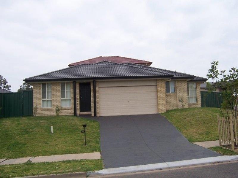 12A Churnwood Drive, Fletcher NSW 2287