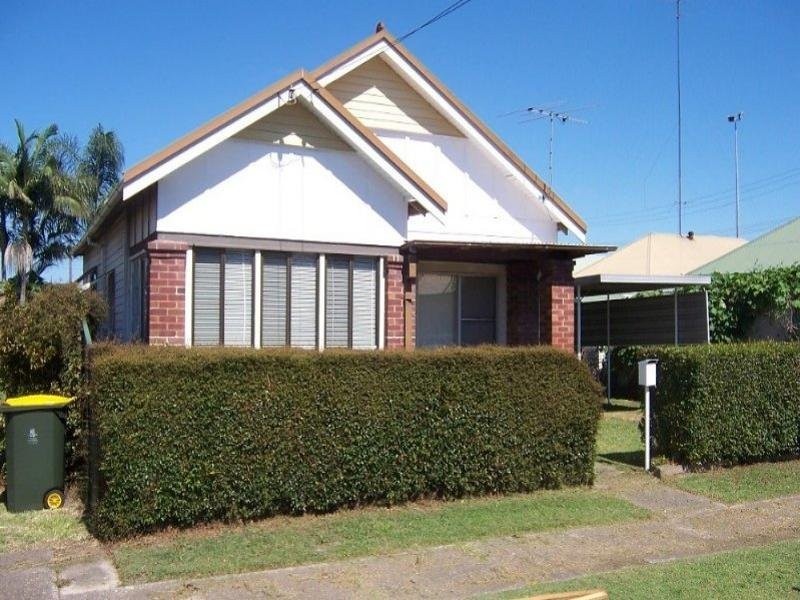 5 Dorothy Street, Hamilton NSW 2303