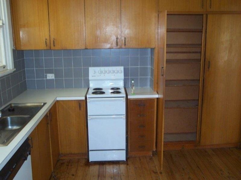 113 Lexington Parade, Adamstown Heights NSW 2289