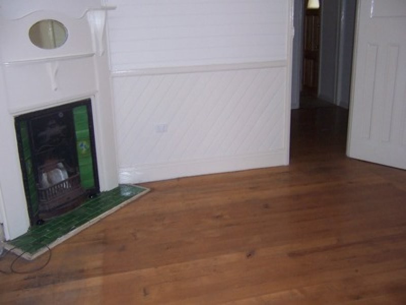 34 Henson Street, Mayfield East NSW 2304