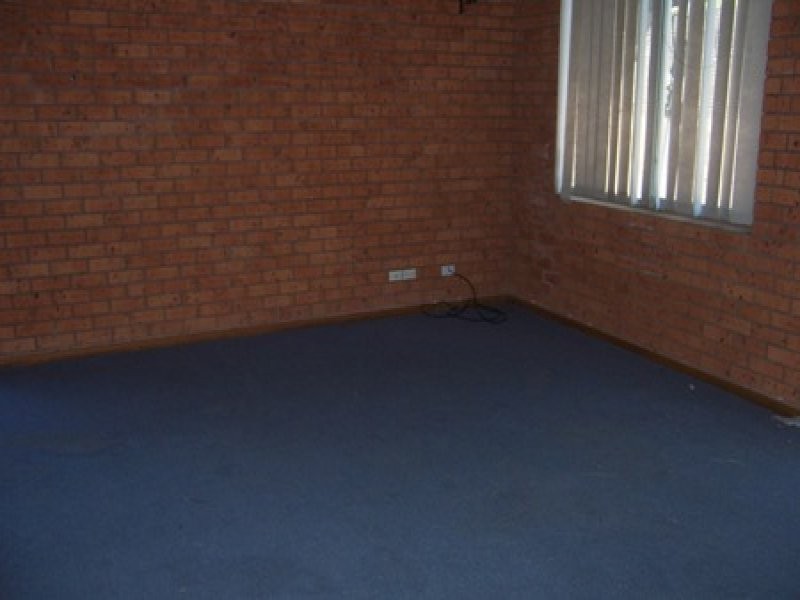 17 Alick Street, Belmont NSW 2280