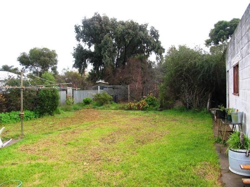 10 Dudley Avenue, Daw Park SA 5041