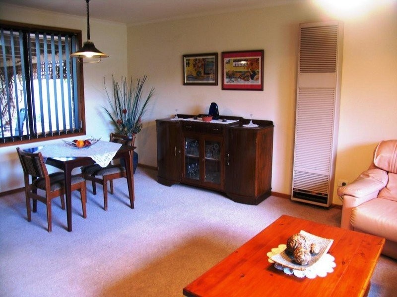 4 Pitcairn Circuit, Seaford Rise SA 5169
