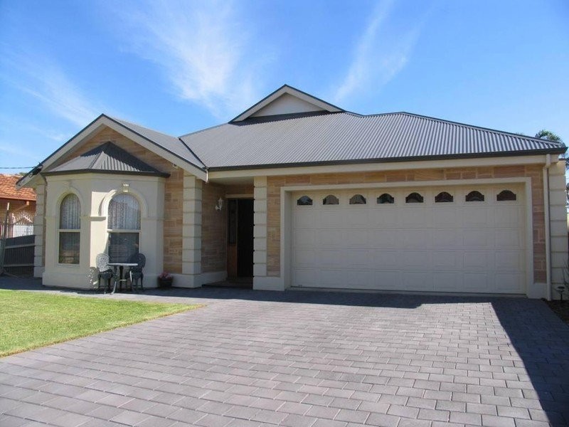 28 Hartland Avenue, Black Forest SA 5035