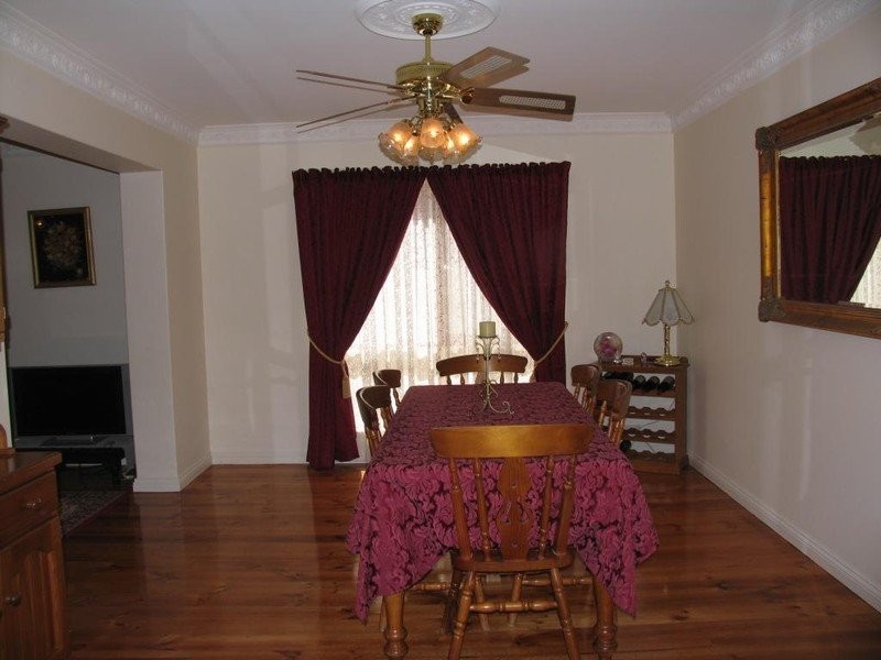 28 Hartland Avenue, Black Forest SA 5035