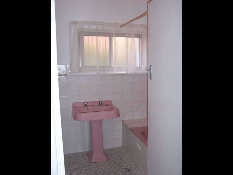 16 Kingston Avenue, Daw Park SA 5041