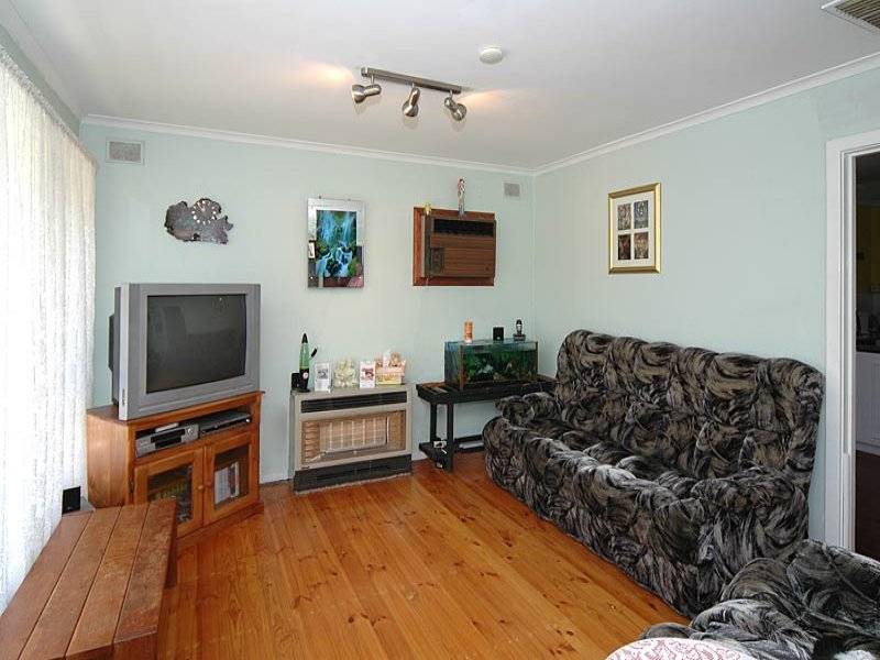 33 Morton Road, Christie Downs SA 5164