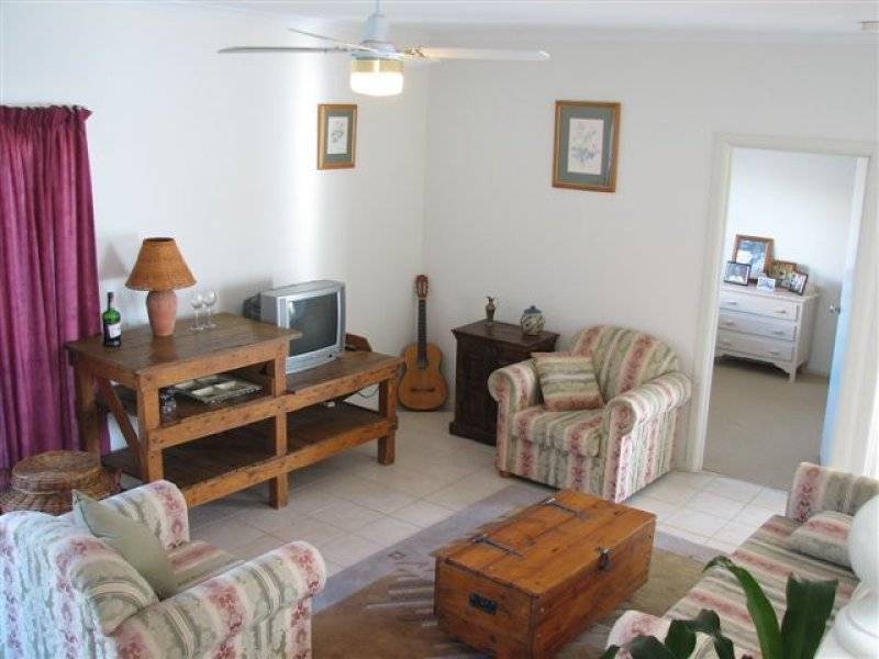 15 John Terrace, O’sullivan Beach SA 5166