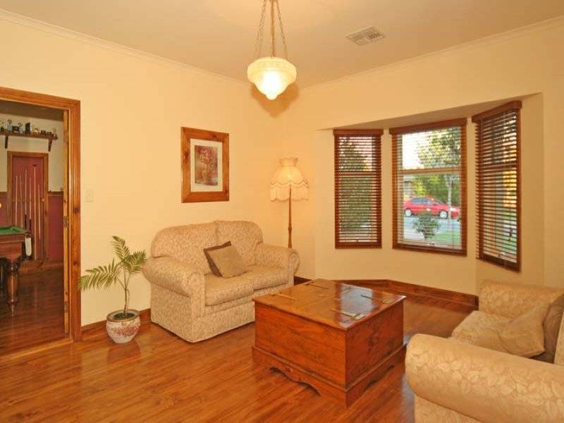 1 Chiton Avenue, Seaford Rise SA 5169