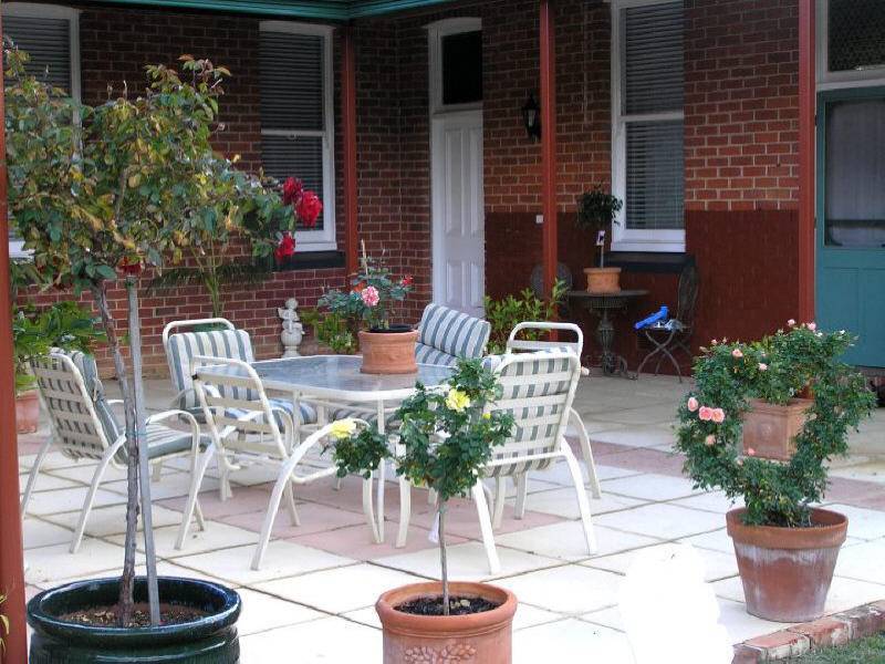 96 Lukin Street, Beverley WA 6304