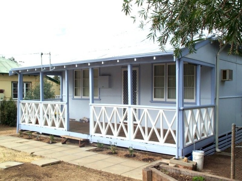 54 Grey Street, York WA 6302