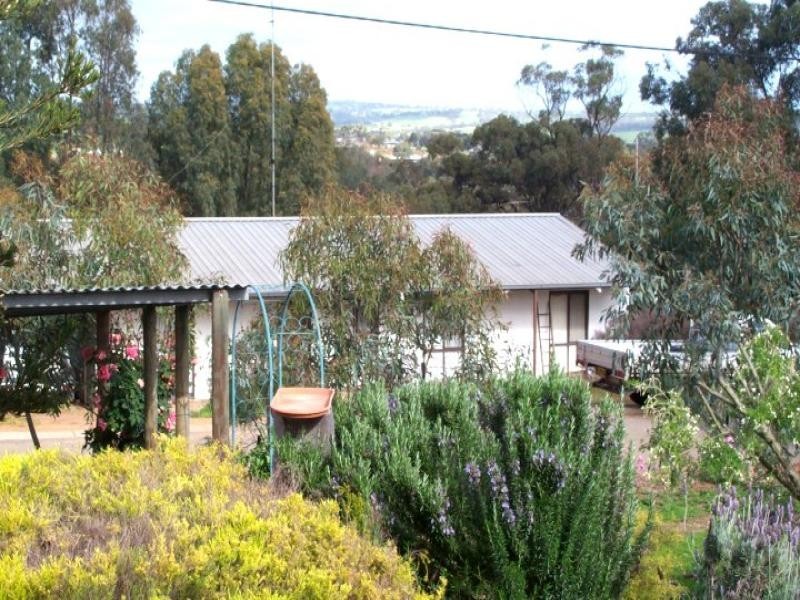 2 Hope Street, York WA 6302