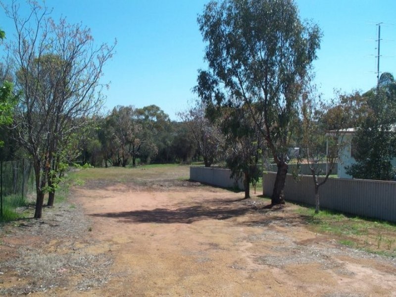 41 Newcastle Street, York WA 6302