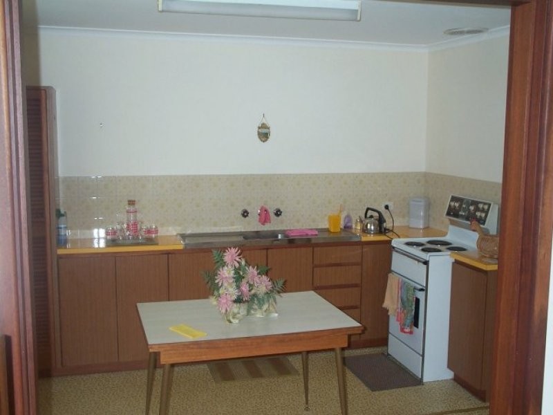 41 Newcastle Street, York WA 6302