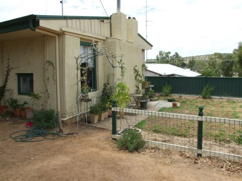 10 Ford Street, York WA 6302