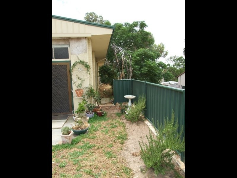 10 Ford Street, York WA 6302