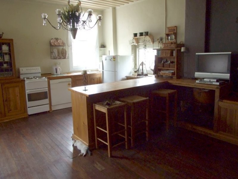 10 Ford Street, York WA 6302