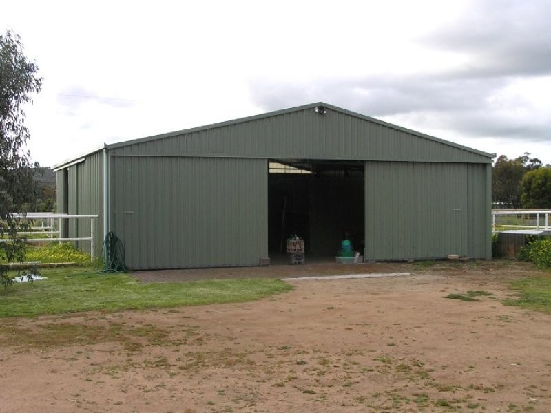 16 Riverside Court, York WA 6302