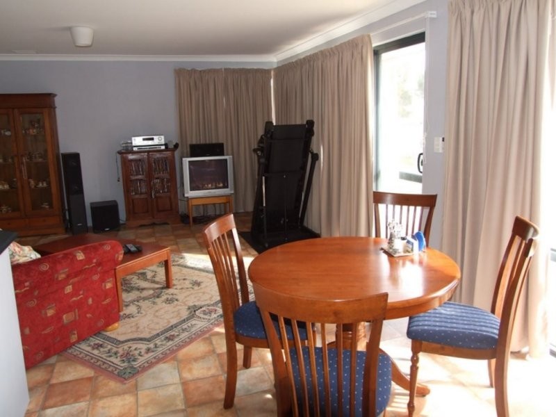 77 Grey Street, York WA 6302