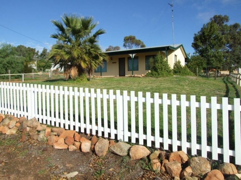 47 Grey Street, York WA 6302