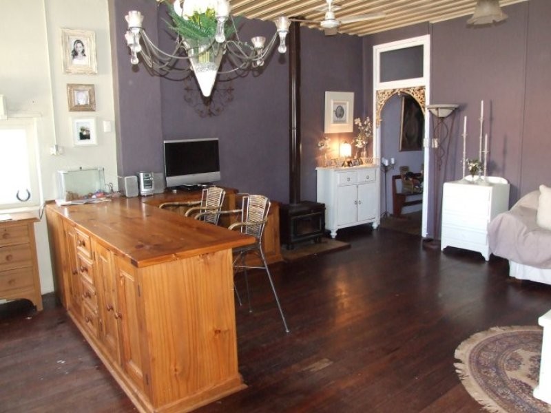 10 Ford Street, York WA 6302