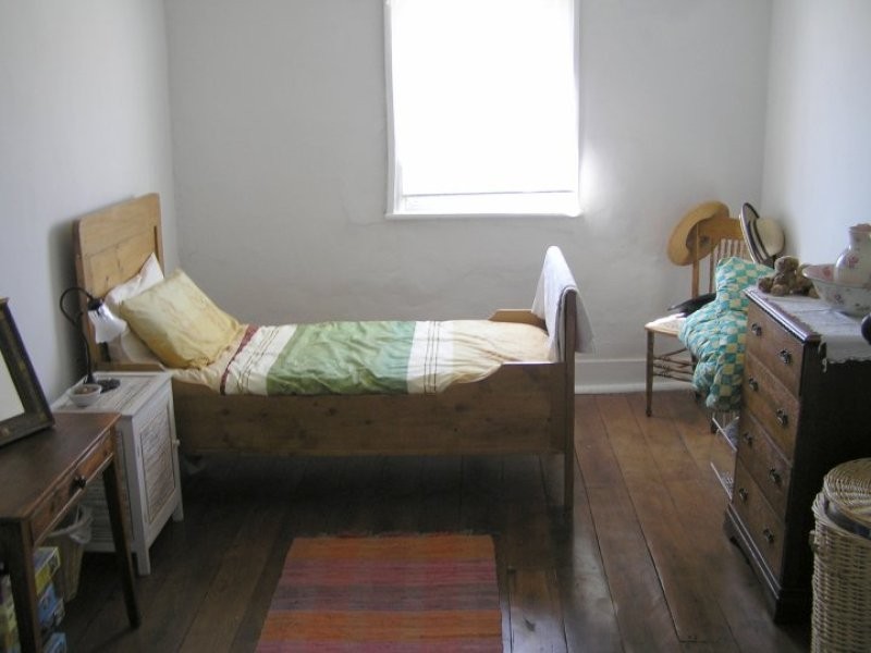 11 Tenth Road, York WA 6302