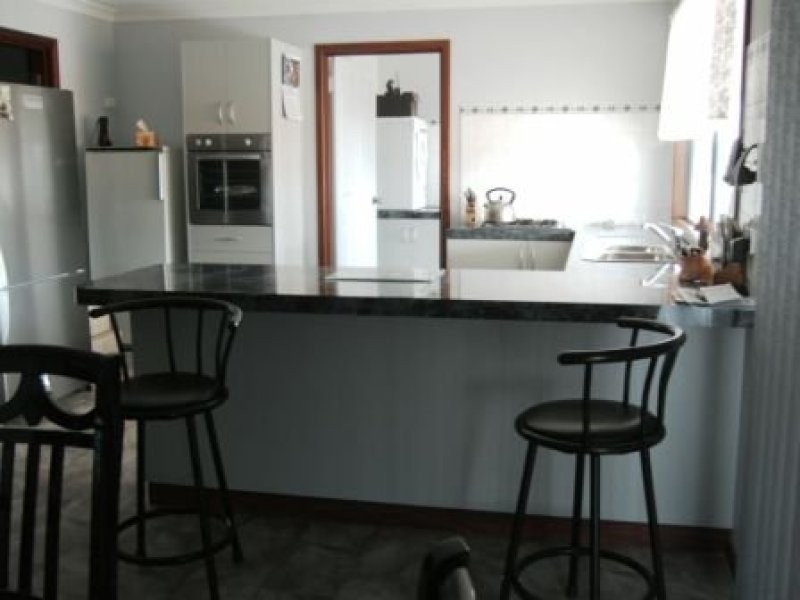 10 Lukin street, Beverley WA 6304