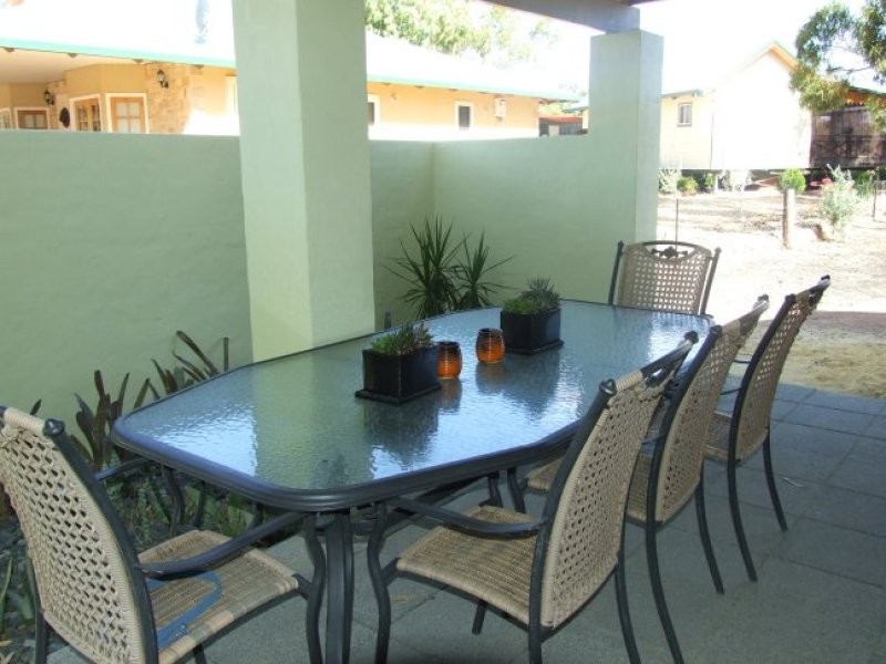 6 Lincoln Street, York WA 6302