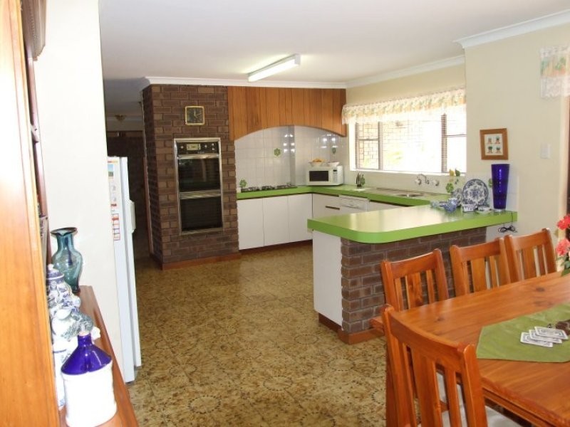 2 Scott Street, York WA 6302