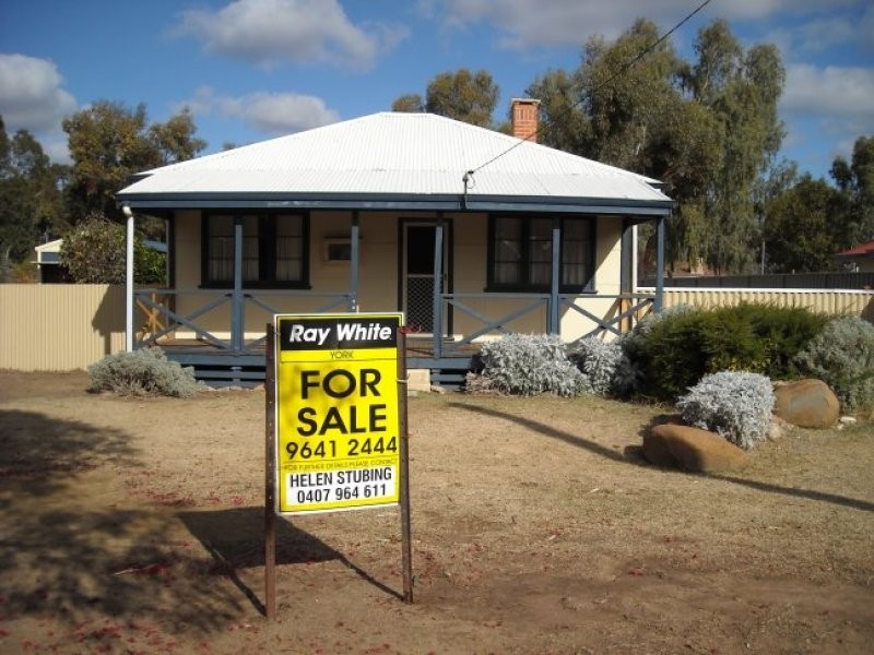 85 Harper Street, Beverley WA 6304