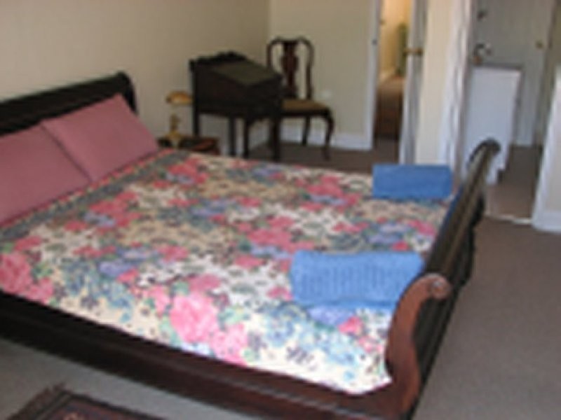 17 Harriott Street, York WA 6302