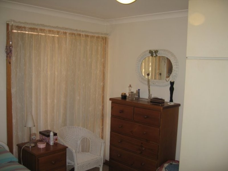 38 Tenth Road, York WA 6302