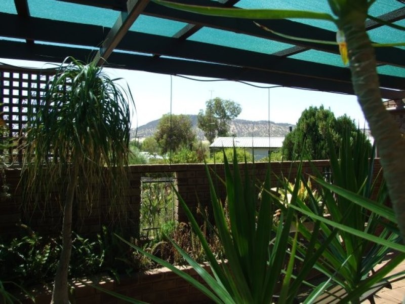 2 Scott Street, York WA 6302