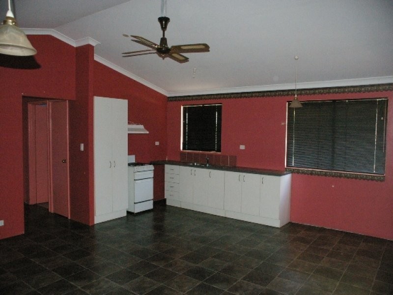 1 Railway Street, Beverley WA 6304